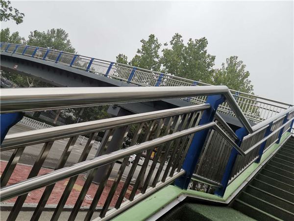 芜湖不锈钢桥梁护栏的维护与保养