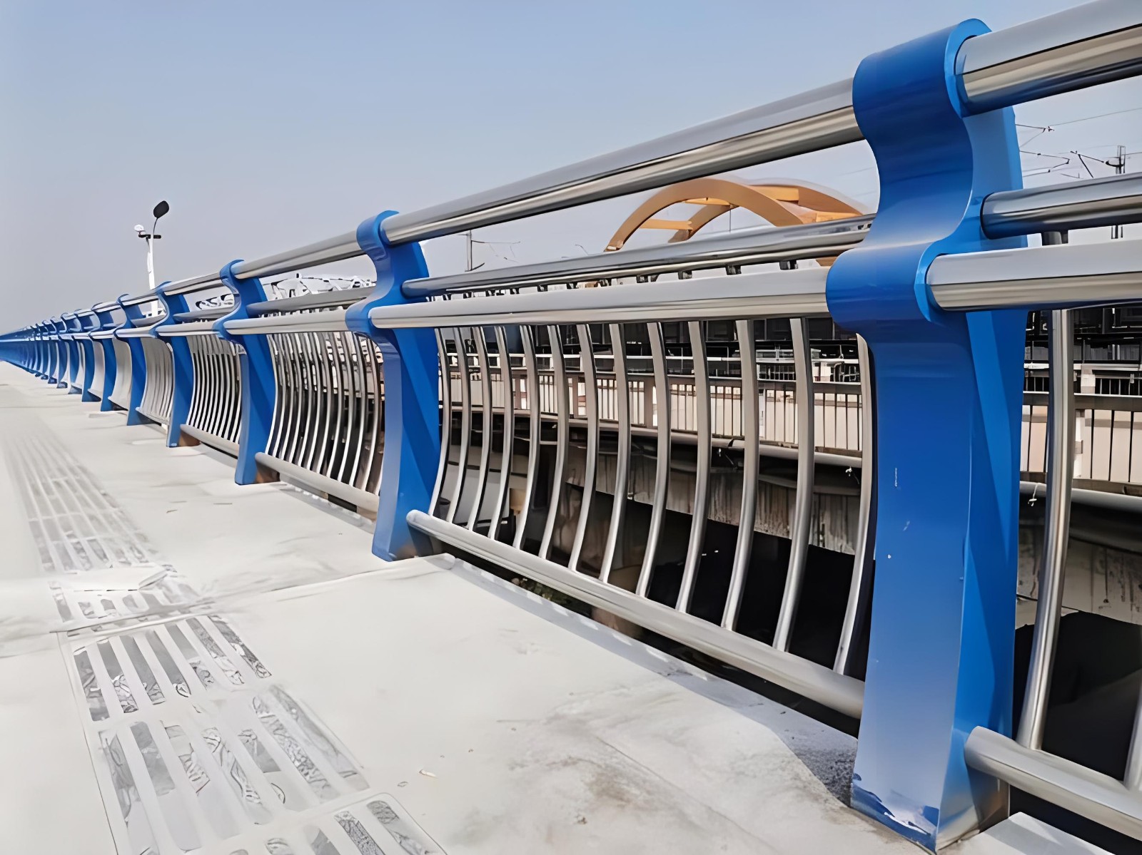 芜湖不锈钢复合管护栏制造工艺要求及其重要性