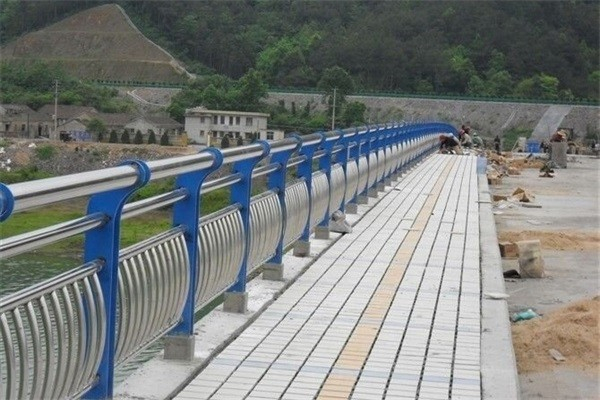 芜湖不锈钢桥梁灯光护栏