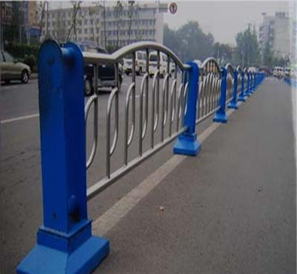 芜湖不锈钢防撞栏杆生产制造工艺